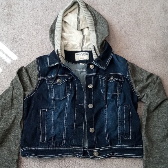 womens denim jacket with grey sleeves and hood